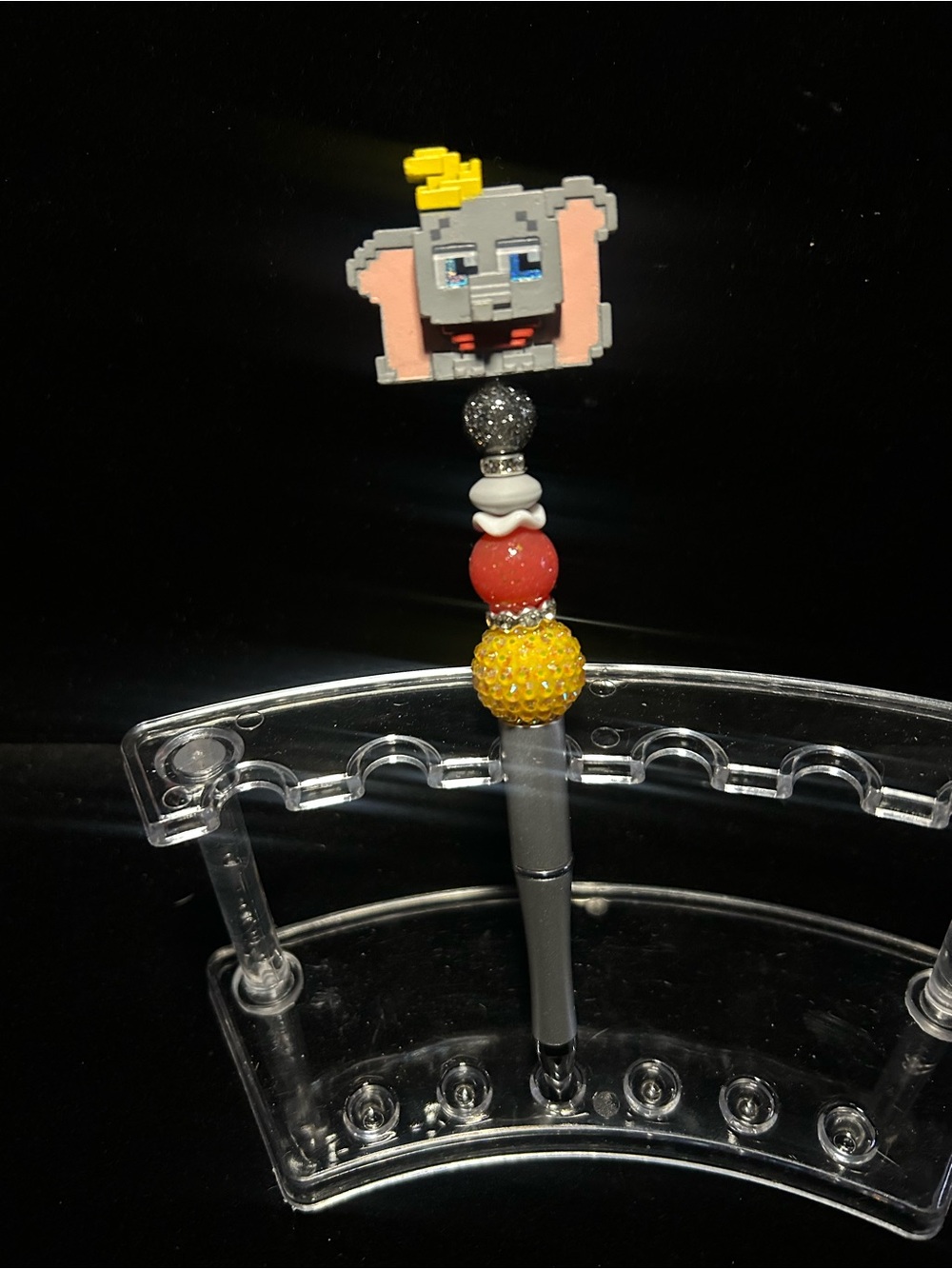 Disney Doorable dumbo beaded pen